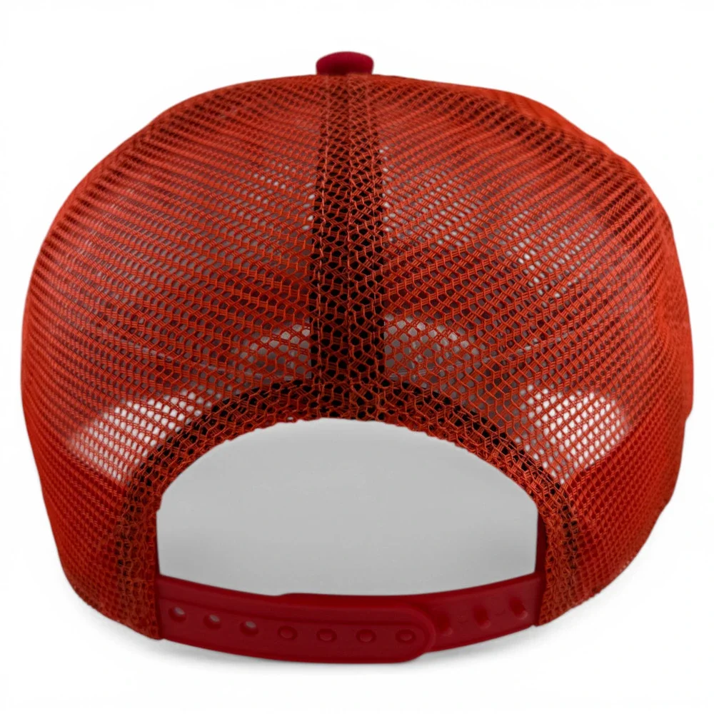 Christian‎ Rose Iconic II London Plate Red Mesh Back Trucker Adjustable Hat Cap